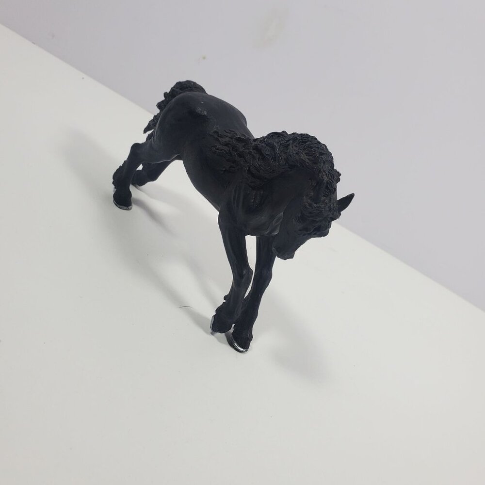 2005 Safari LTD Friesian Horse Black 5" Figure Retired - Picture 16 of 16